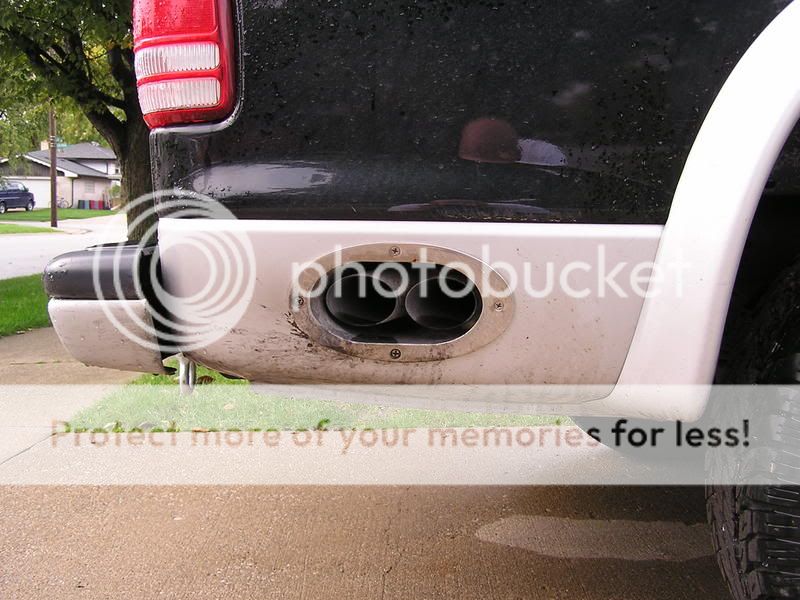 Anyone seen a pic of a truck with the exhaust coming out the bedside